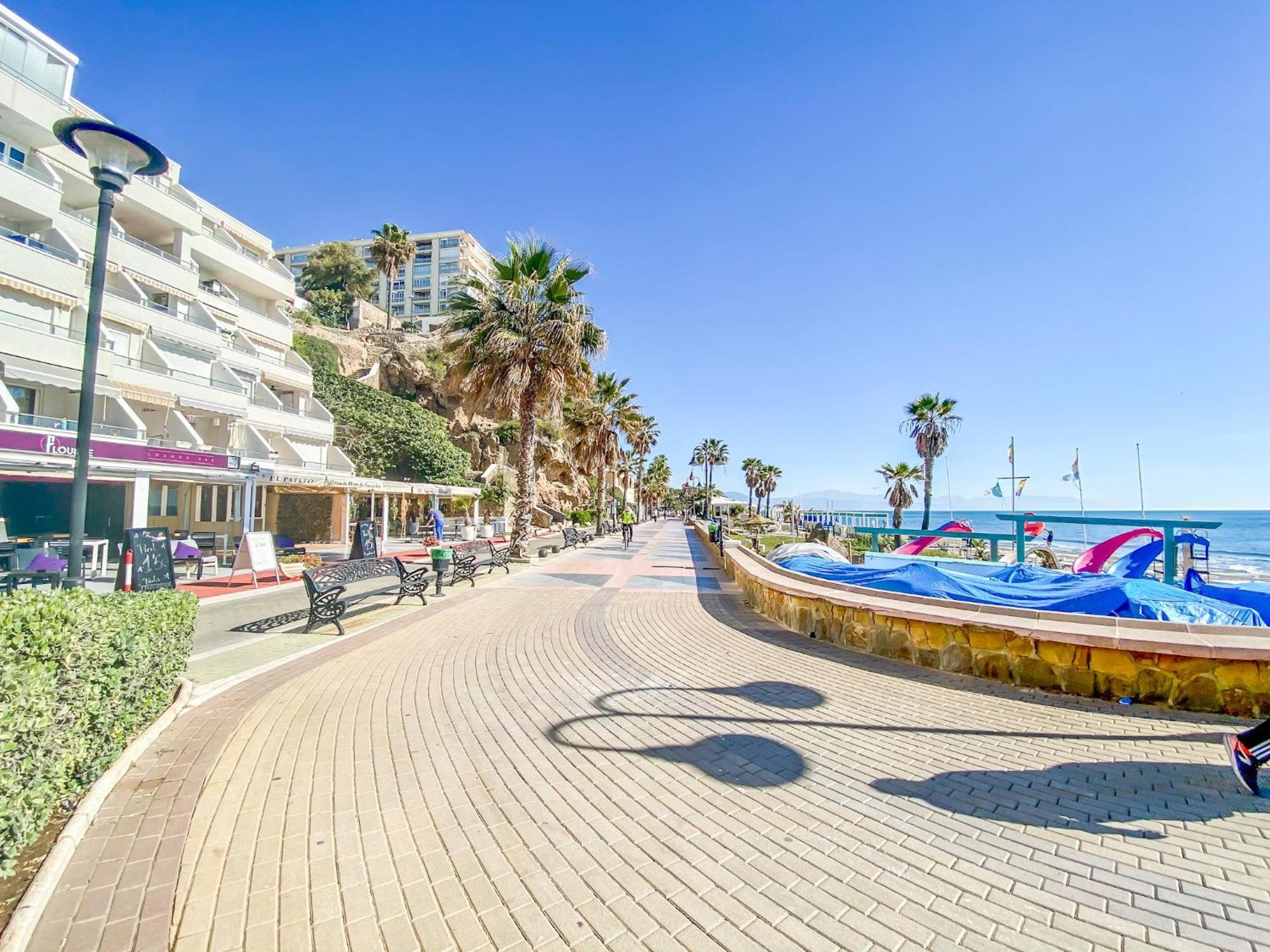 Fabuloso Apartamento Con Increibles Vistas Al Mar Torremolinos Luaran gambar